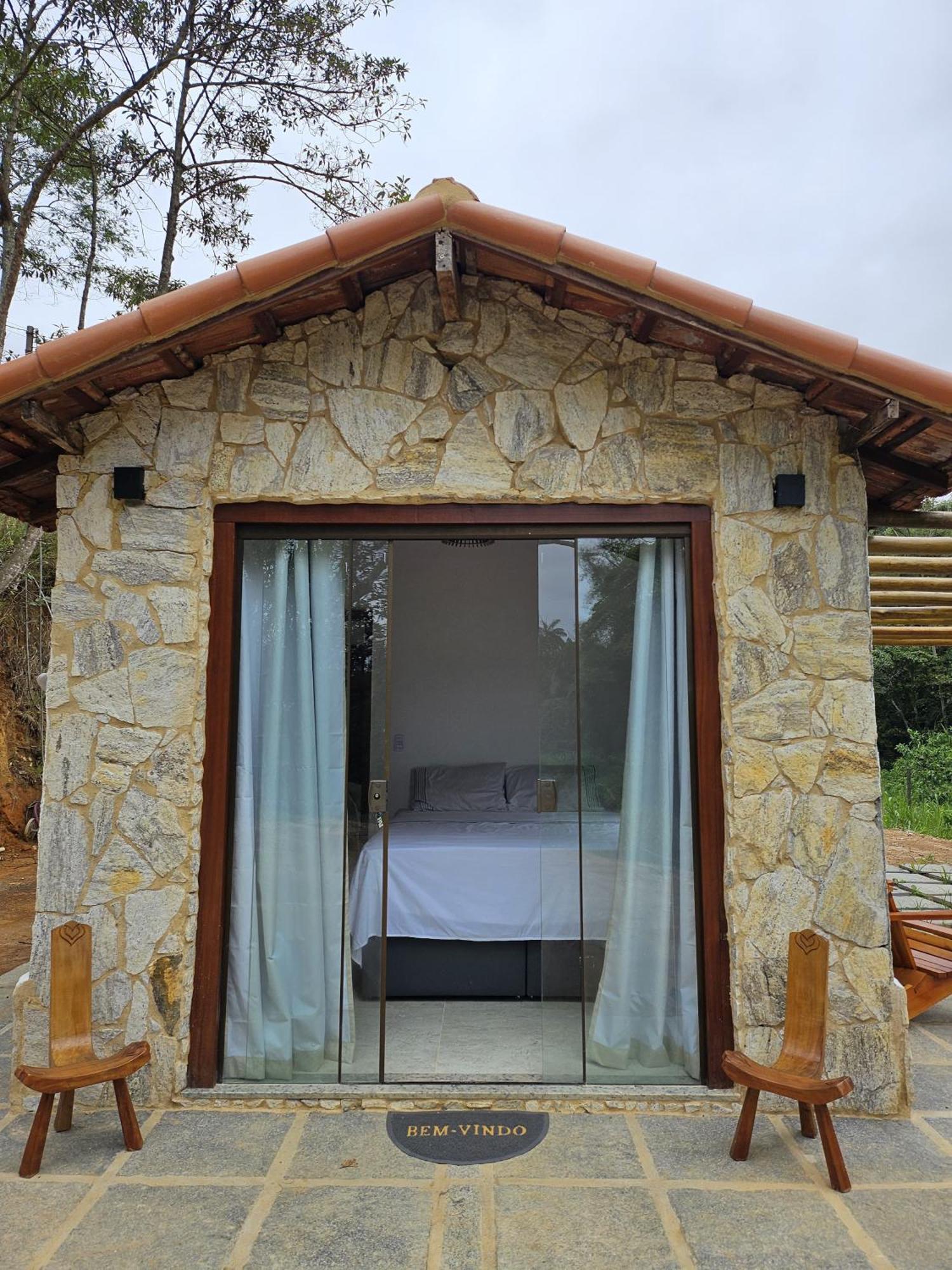 Casa Di Pedra Com Linda Vista Para Natureza - ميجيل بيريرا المظهر الخارجي الصورة